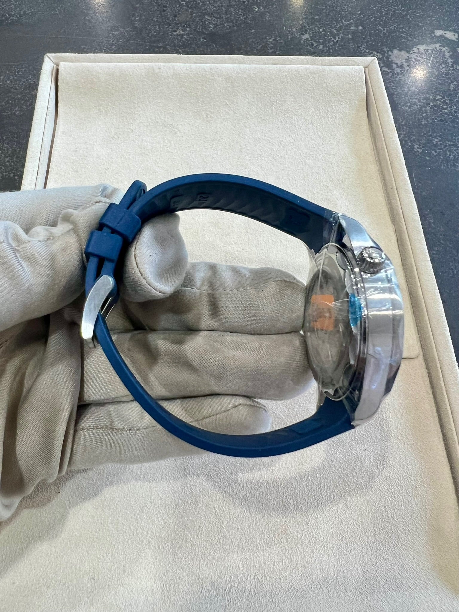 Omega Seamaster Diver 300M Blue Dial on Rubber Strap (Brand New)