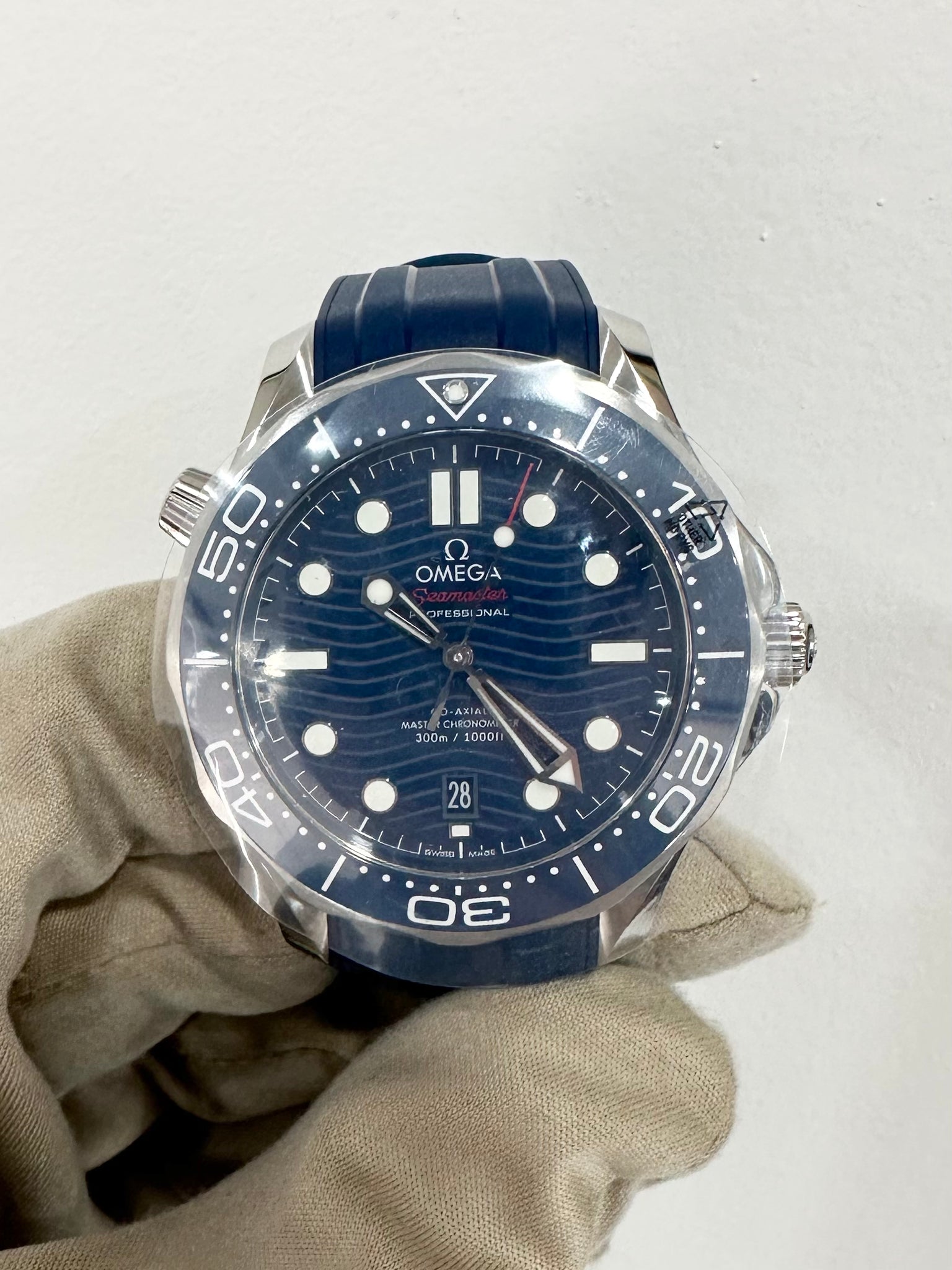 Omega Seamaster 300M Blue Dial on Rubber Strap