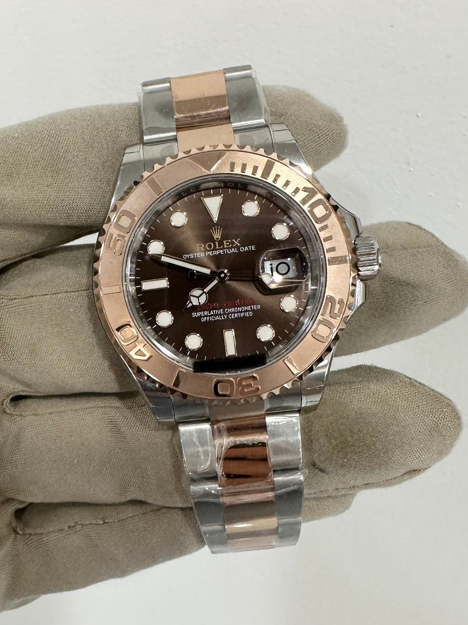 Rolex Yachtmaster 40 Two Tone Rose Gold with chocolate dial
