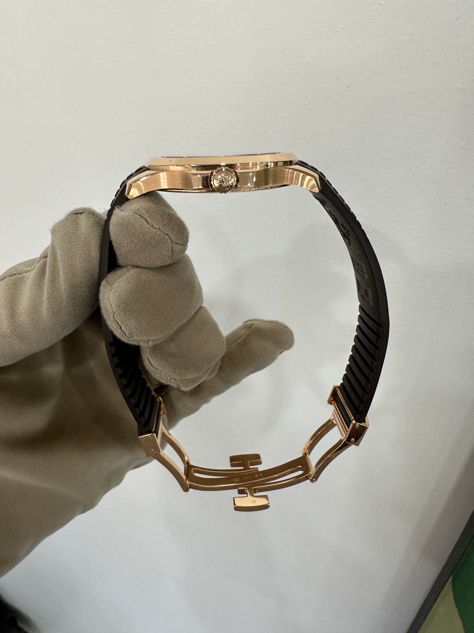 Patek aquanaut 2025 rose gold