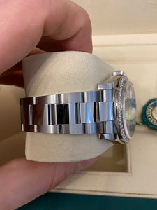Rolex Datejust "MOP Diamond Dial" (126244RBR)